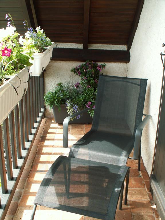 Du Côté De Chez Jos Hotel Bezons Exterior foto