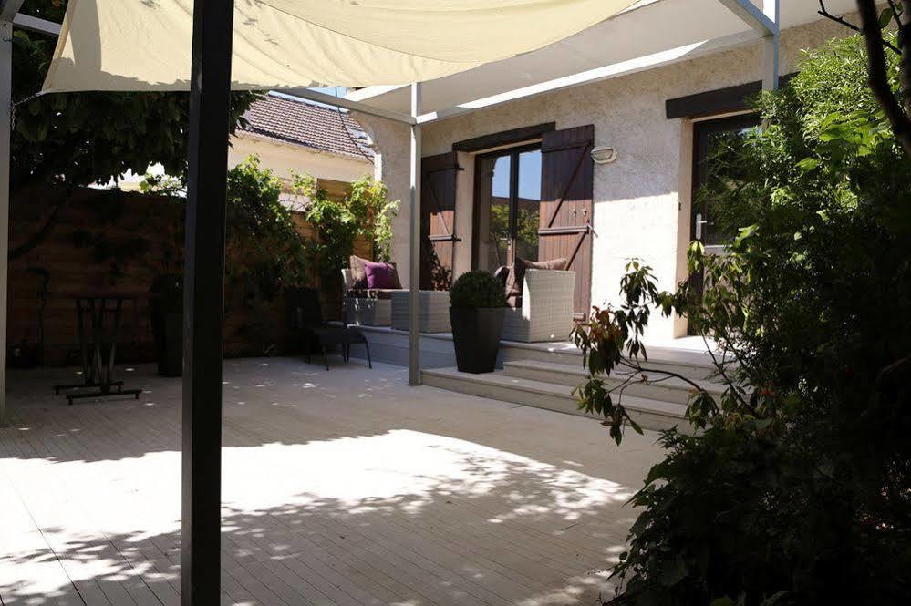 Du Côté De Chez Jos Hotel Bezons Exterior foto